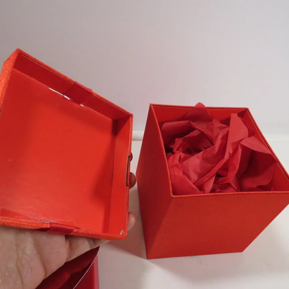 Collection of (8) valentine’s gift boxes (NEW)